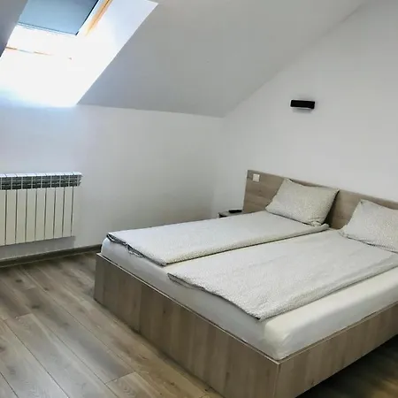 Nona Apartment *